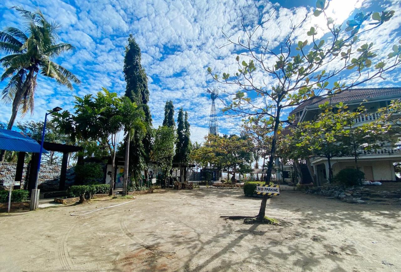 RedDoorz @ SeaSun Beach Resort&Hotel Zambales Santa Cruz  Exterior foto