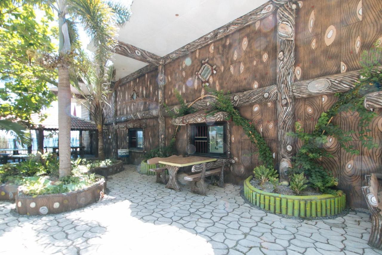 RedDoorz @ SeaSun Beach Resort&Hotel Zambales Santa Cruz  Exterior foto