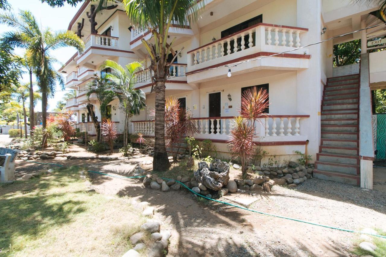 RedDoorz @ SeaSun Beach Resort&Hotel Zambales Santa Cruz  Exterior foto